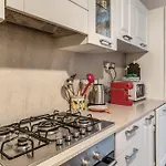 Appartamento Montebello Apartments79 *